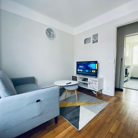 Cozy Appart' 2 Centre Ville Proche Gare Massy - Cozy Houses المظهر الخارجي الصورة